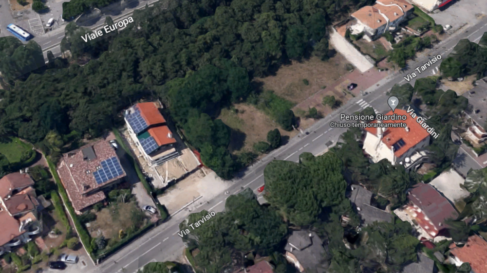 Terreno residenziale monolocale in vendita a Lignano pineta - Terreno residenziale monolocale in vendita a Lignano pineta