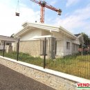 Villa indipendente quadrilocale in vendita a Gerenzano