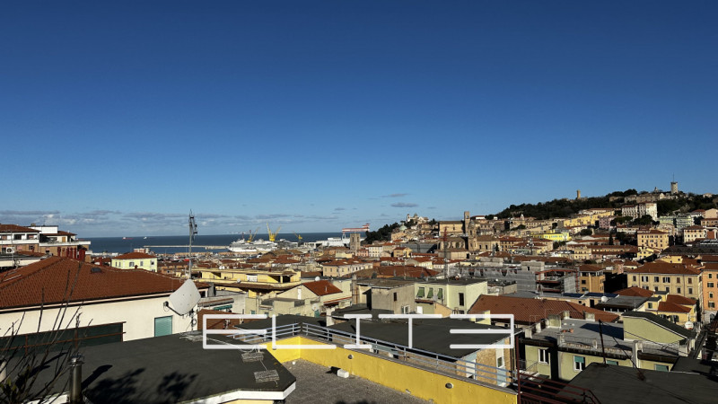 Attico quadrilocale in vendita a ancona - Attico quadrilocale in vendita a ancona