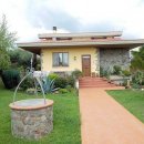Villa indipendente plurilocale in vendita a Altopascio