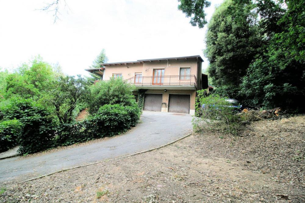 villa indipendente in vendita a Bagnolo