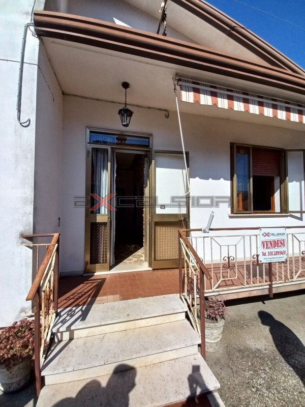 Casa trilocale in vendita a cavarzere - Casa trilocale in vendita a cavarzere