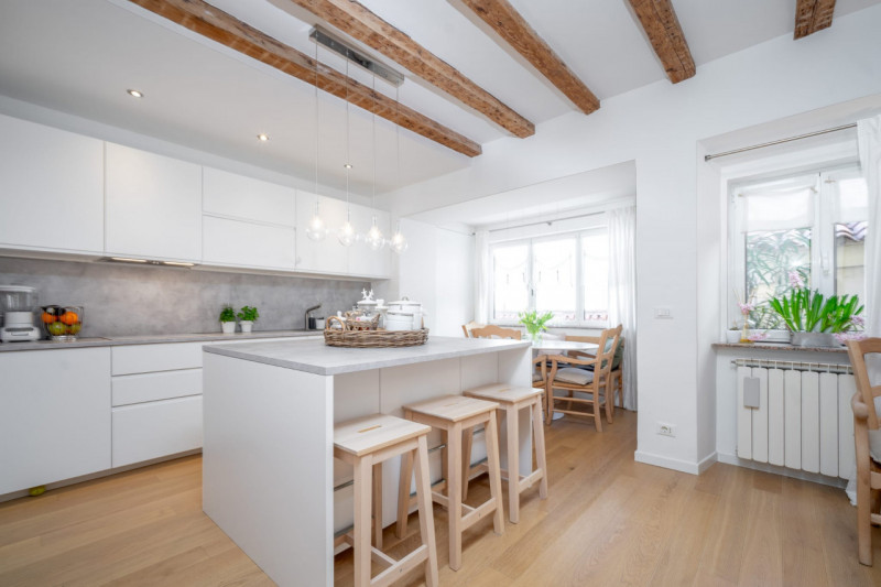 Appartamento quadrilocale in vendita a trieste - Appartamento quadrilocale in vendita a trieste