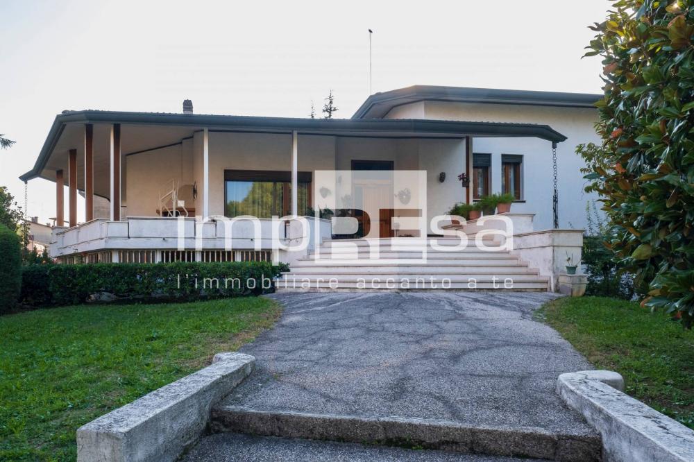 Villa plurilocale in vendita a Treviso - Villa plurilocale in vendita a Treviso