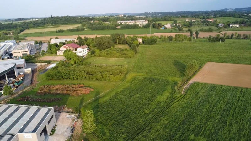 Terreno residenziale in vendita a bedizzole - Terreno residenziale in vendita a bedizzole