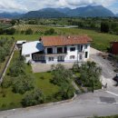 Villa plurilocale in vendita a puegnago-sul-garda