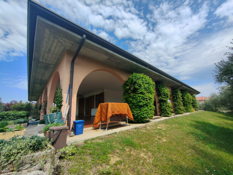 Villa monolocale in vendita a moniga-del-garda - Villa monolocale in vendita a moniga-del-garda