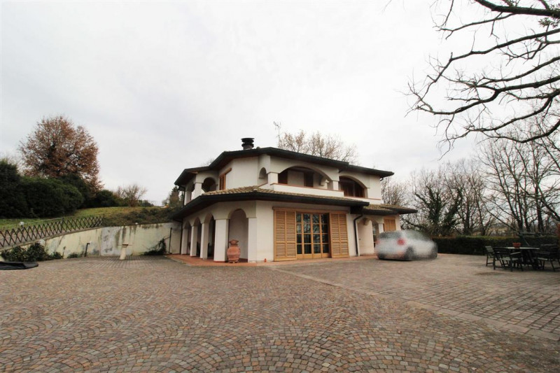 villa in vendita a Bucine