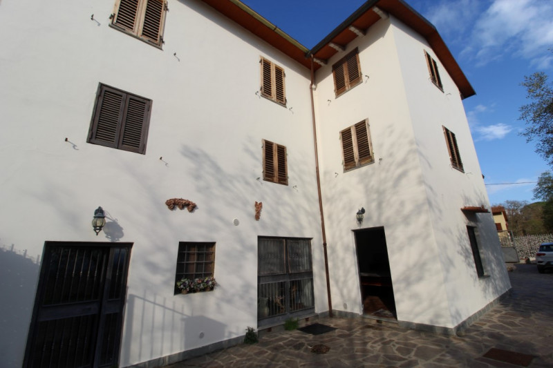 villa in vendita a Loro Ciuffenna
