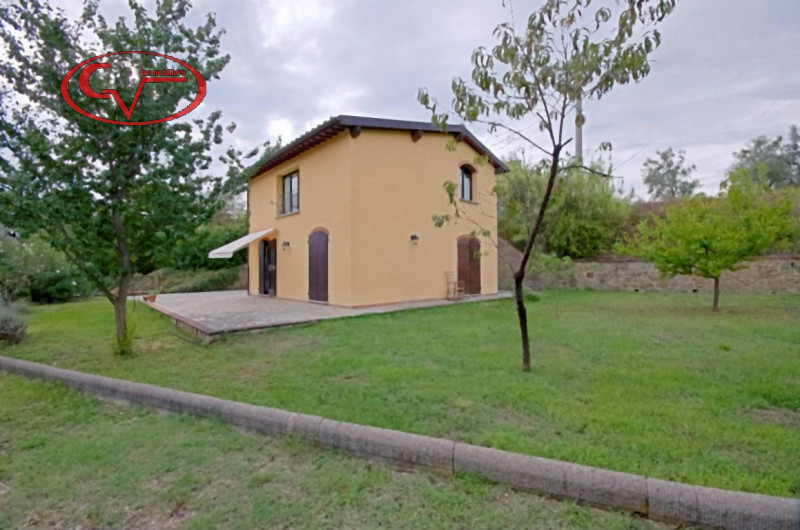 Villa quadrilocale in vendita a terranuova-bracciolini - Villa quadrilocale in vendita a terranuova-bracciolini