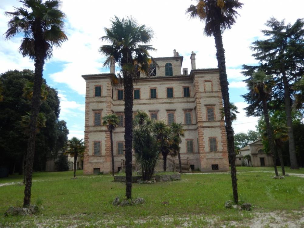 villa indipendente in vendita a Porto Sant'Elpidio