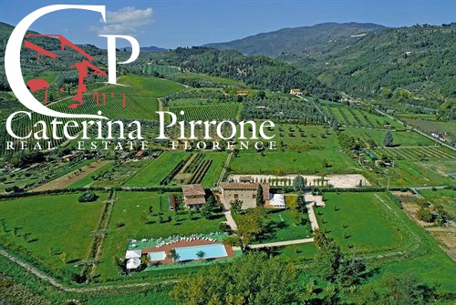Villa plurilocale in vendita a Monte San Savino - Villa plurilocale in vendita a Monte San Savino
