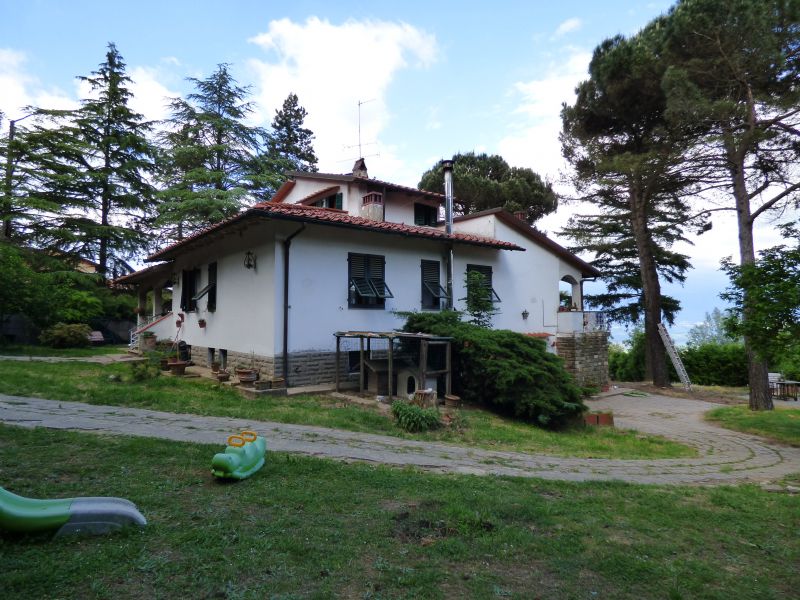 Villa plurilocale in vendita a Rignano sull'Arno - Villa plurilocale in vendita a Rignano sull'Arno