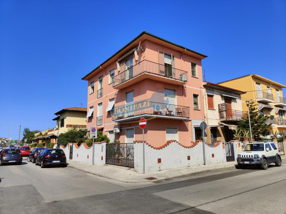 appartamento in vendita a Viareggio