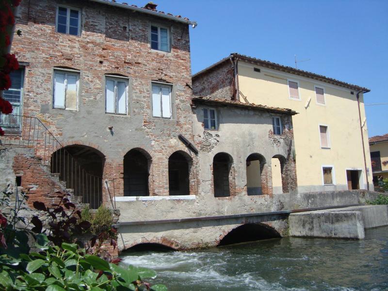 casa in vendita a Lucca