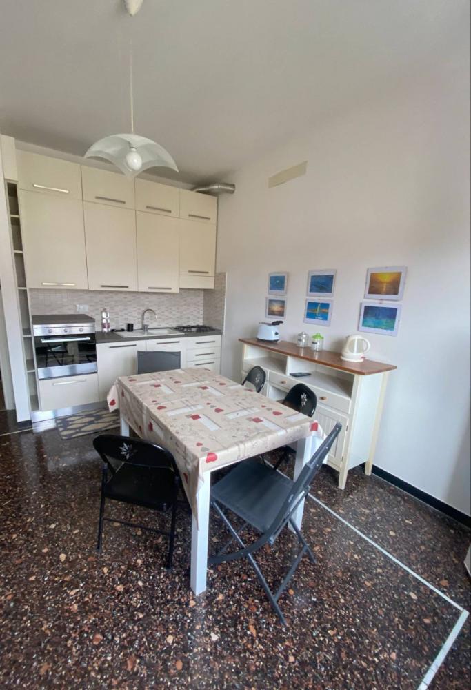 Appartamento trilocale in affitto a Albenga - Appartamento trilocale in affitto a Albenga
