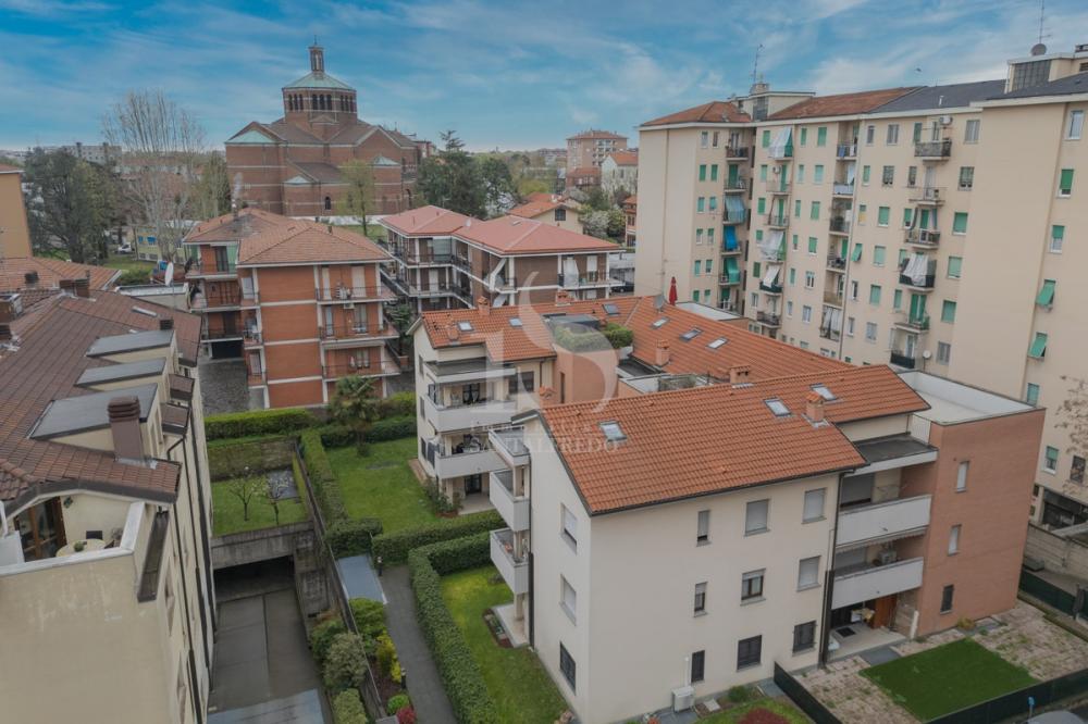 Monza Trilocale con Giardino - Appartamento trilocale in vendita a monza