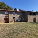 Terreno residenziale plurilocale in vendita a Borgo a cascia
