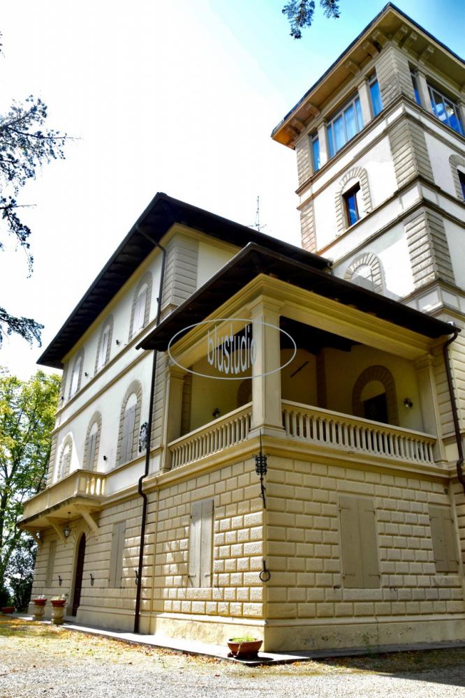 villa in vendita a Pelago