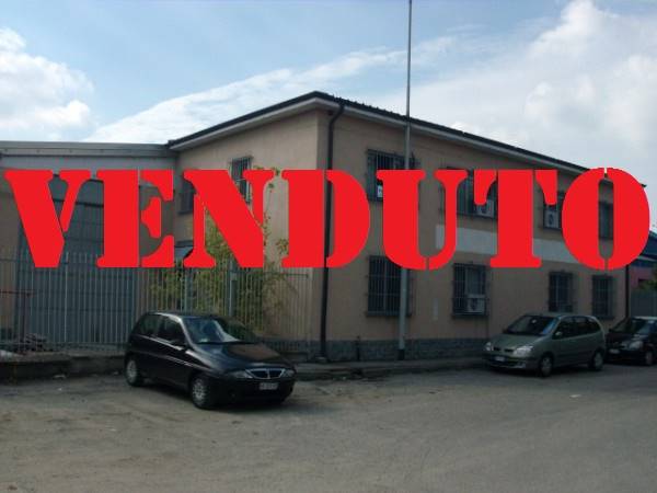 Foto - Capannone in vendita a corsico