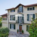Villa plurilocale in vendita a Desenzano del Garda