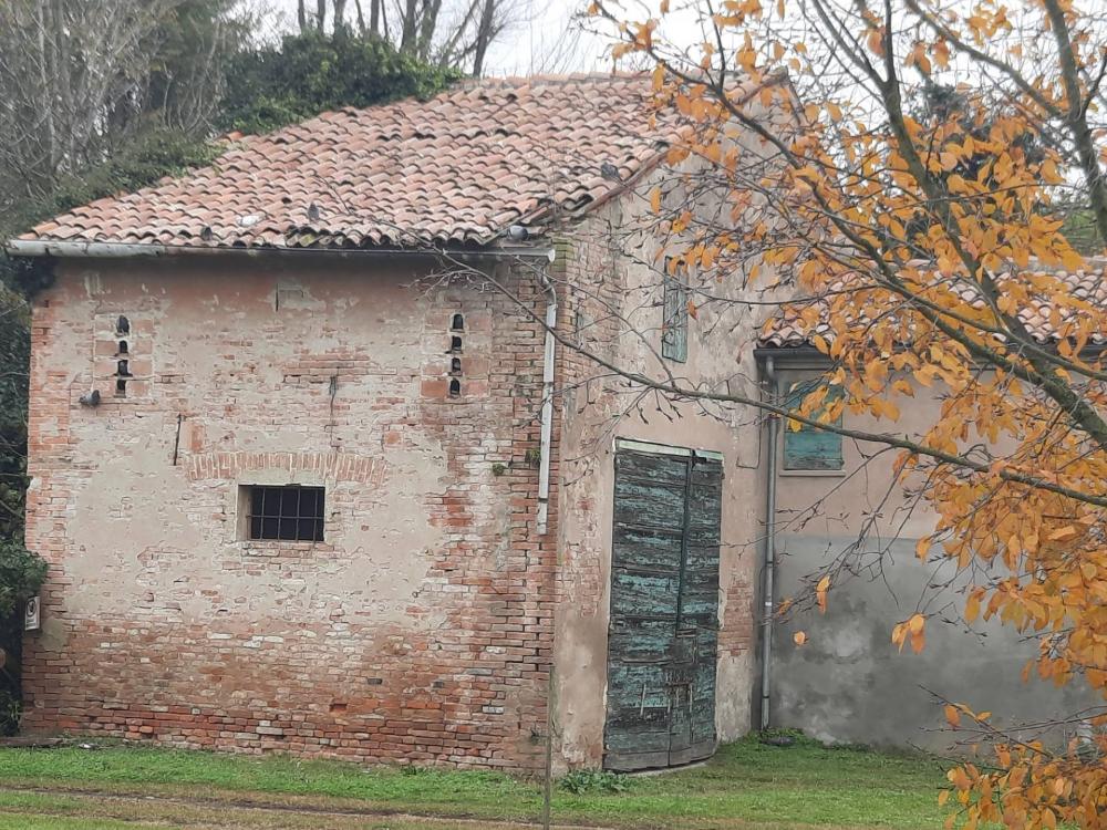 Rustico / casale plurilocale in vendita a Ferrara - Rustico / casale plurilocale in vendita a Ferrara