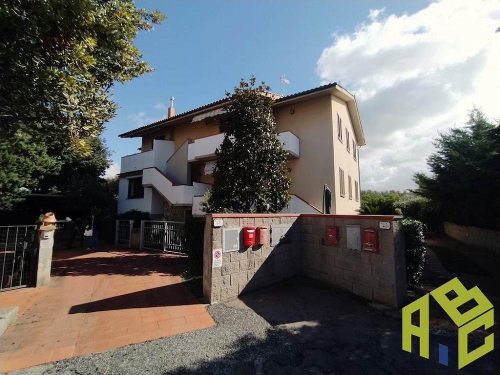 Villa indipendente trilocale in vendita a Rosignano solvay - Villa indipendente trilocale in vendita a Rosignano solvay
