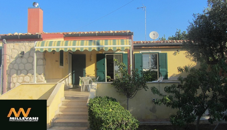 villa indipendente in vendita a Scicli