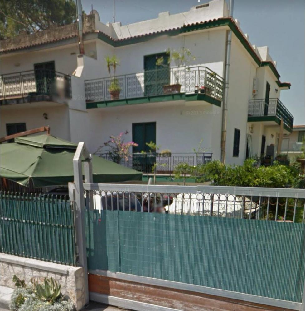 Villa plurilocale in vendita a Giugliano in Campania - Villa plurilocale in vendita a Giugliano in Campania