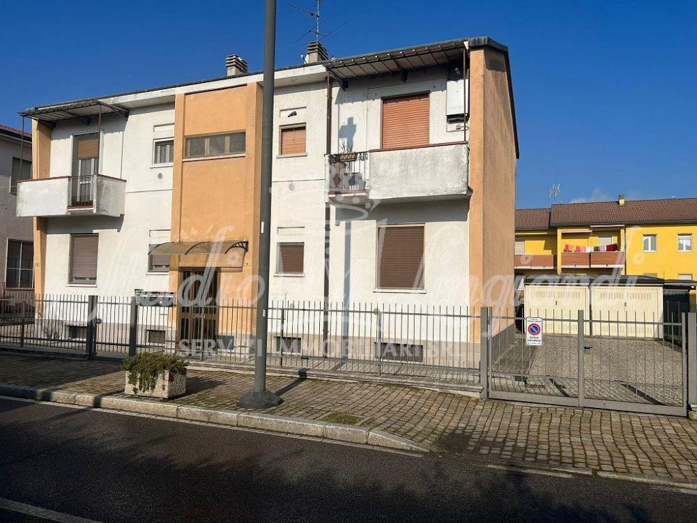 Appartamento bilocale in vendita a montanaso-lombardo - Appartamento bilocale in vendita a montanaso-lombardo