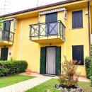 Villaschiera quadrilocale in vendita a monzambano