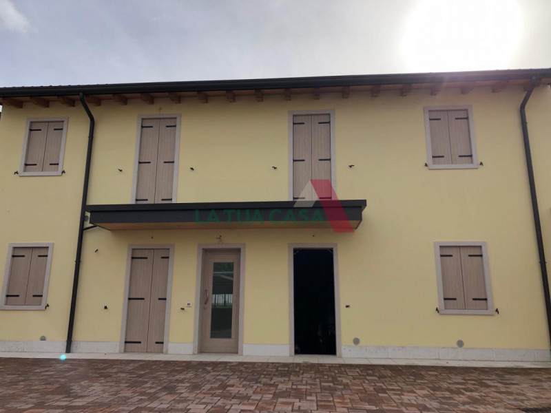 villaschiera in vendita a Povegliano Veronese