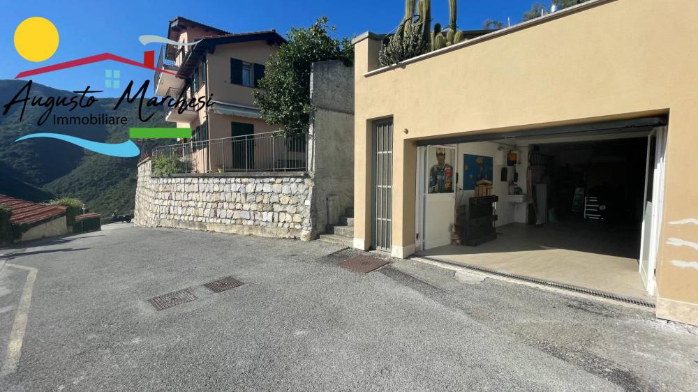 Garage monolocale in vendita a Avegno - Garage monolocale in vendita a Avegno