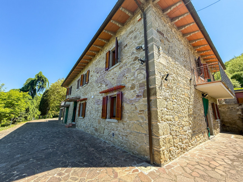 casa indipendente in vendita a Subbiano
