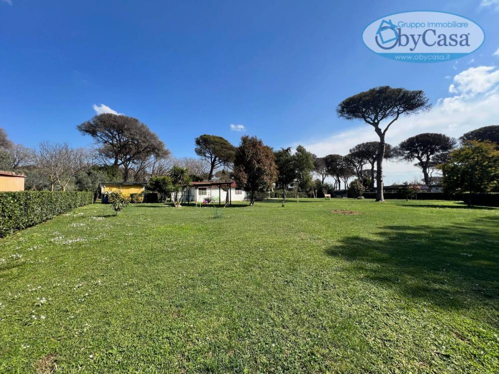 Villa indipendente trilocale in vendita a Ladispoli - Villa indipendente trilocale in vendita a Ladispoli