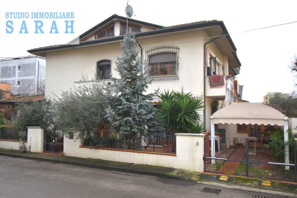 Casa plurilocale in vendita a Viareggio - Casa plurilocale in vendita a Viareggio