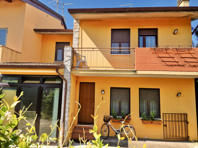 Villaschiera quadrilocale in vendita a san-bonifacio - Villaschiera quadrilocale in vendita a san-bonifacio