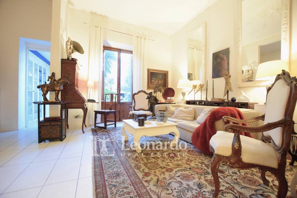 Casa plurilocale in vendita a Viareggio - Casa plurilocale in vendita a Viareggio