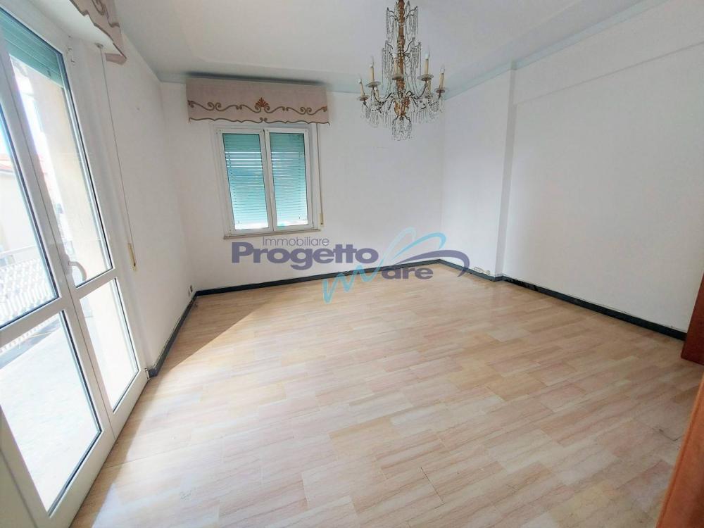 Appartamento trilocale in vendita a Pietra Ligure - Appartamento trilocale in vendita a Pietra Ligure