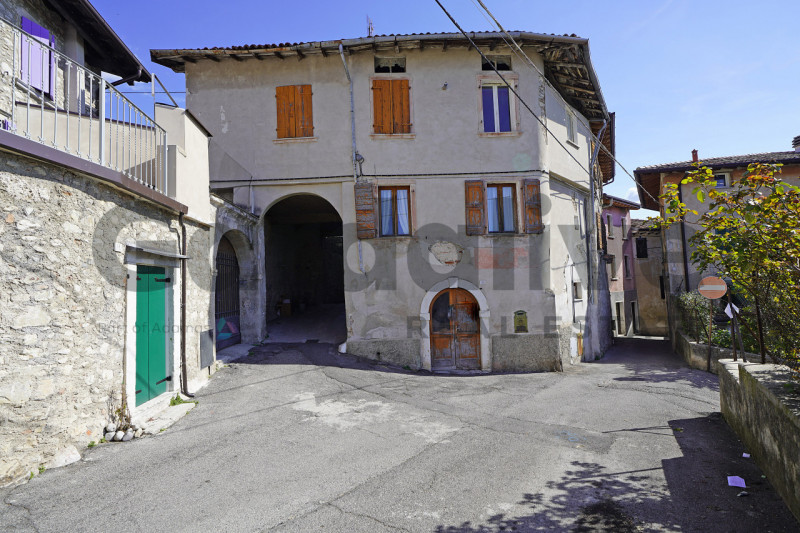 Rustico / casale in vendita a toscolano-maderno - Rustico / casale in vendita a toscolano-maderno