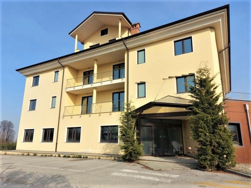 Albergo in vendita a borgo-san-dalmazzo - Albergo in vendita a borgo-san-dalmazzo