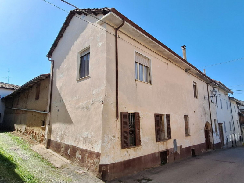 Casa plurilocale in vendita a castagnole-monferrato - Casa plurilocale in vendita a castagnole-monferrato