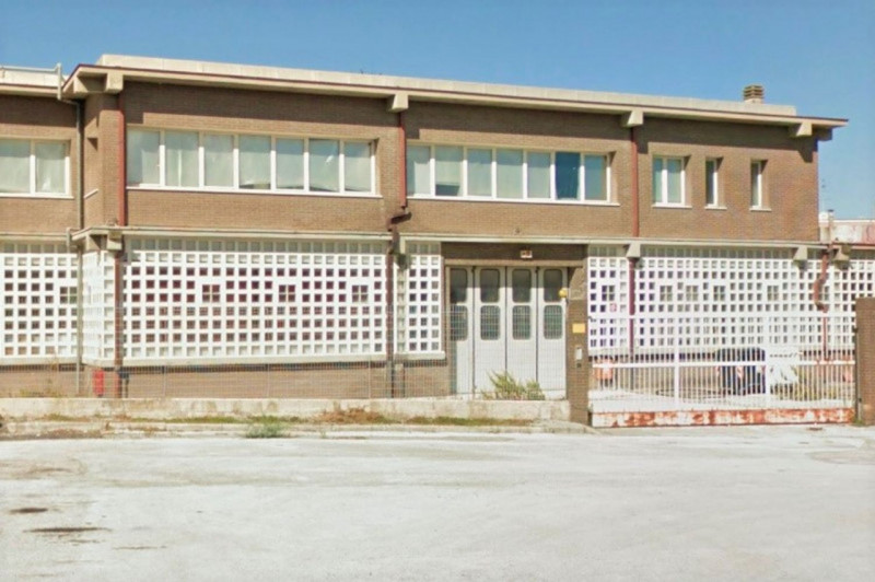 capannone in vendita a Ancona