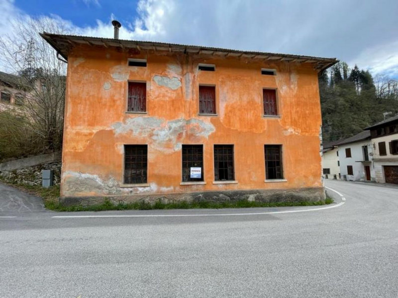 casa in vendita a Sovramonte
