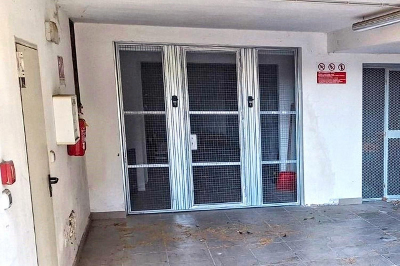 Posto macchina in vendita a cingoli - Posto macchina in vendita a cingoli