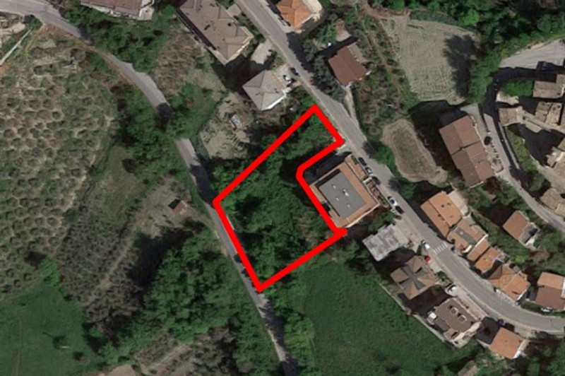 terreno residenziale in vendita a Carassai