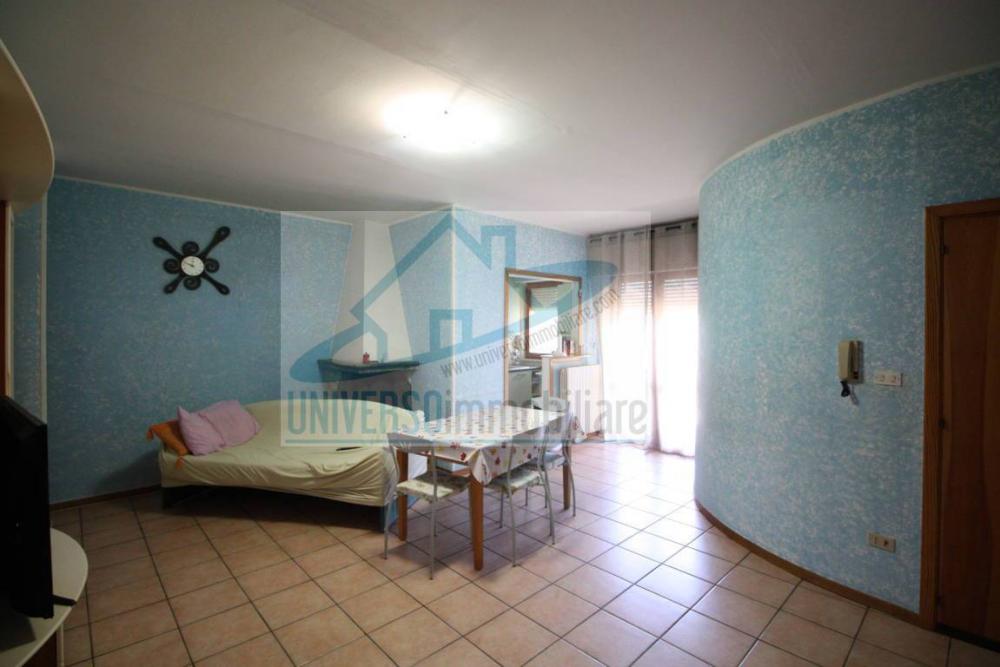 appartamento in vendita a Folignano
