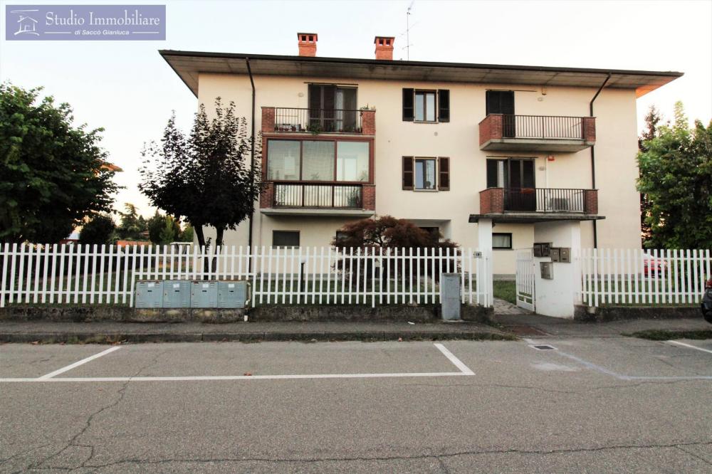 Appartamento trilocale in vendita a Bressana Bottarone - Appartamento trilocale in vendita a Bressana Bottarone