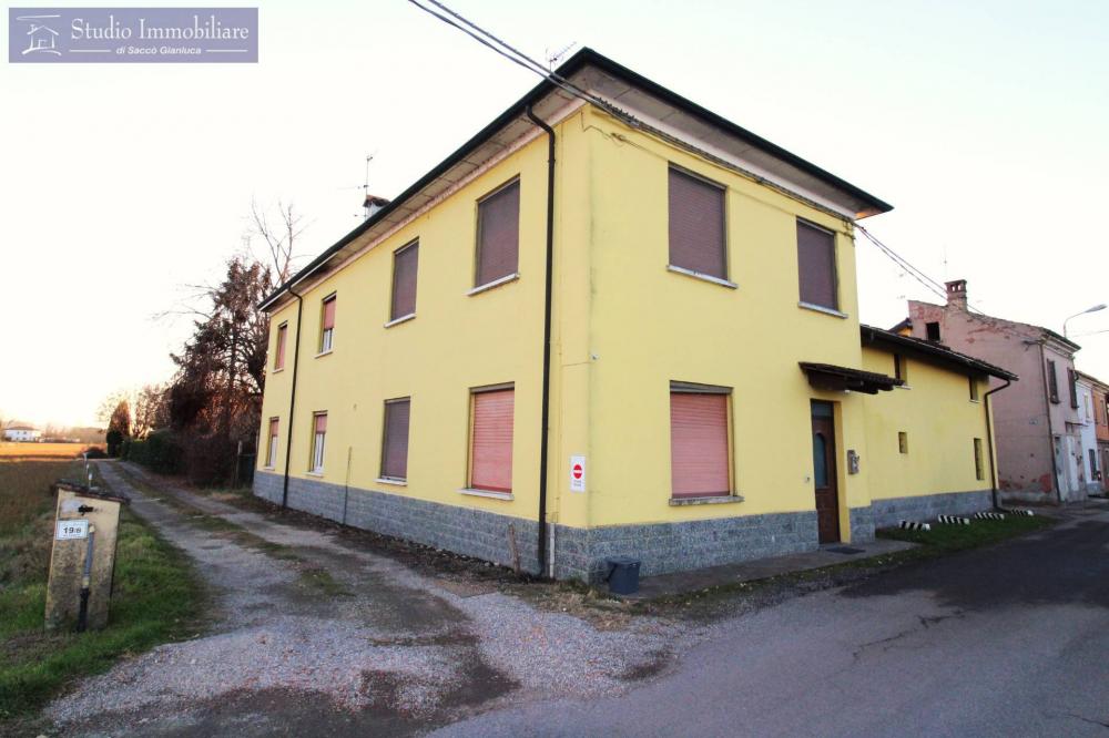 Casa trilocale in vendita a Bressana Bottarone - Casa trilocale in vendita a Bressana Bottarone