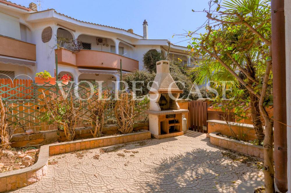 villa indipendente in vendita a Santa Marinella